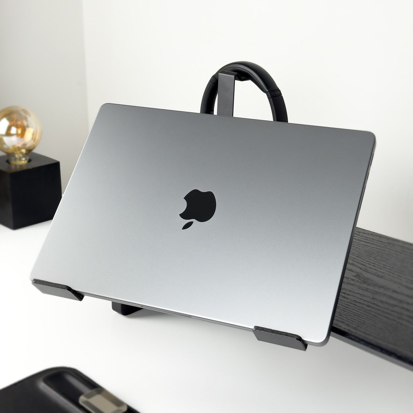 LaptopStand